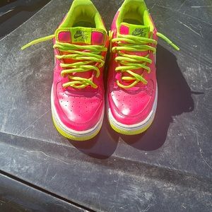 Nike Air Force 1 Low
Pink Volt Aqua (GS)